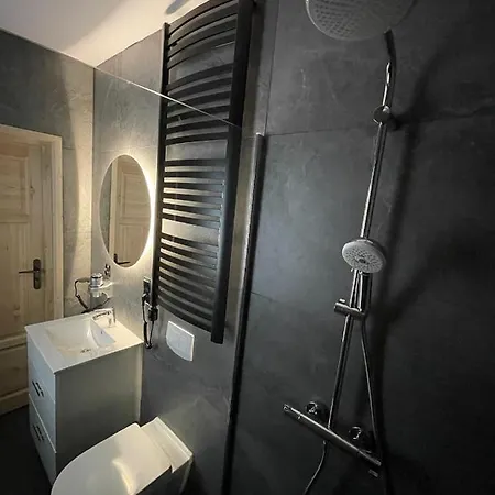 Poncyljuszówka Quarto em Acomodações Particulares